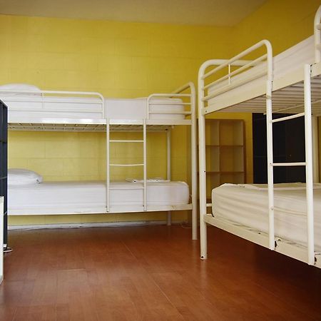 הוסטל Caloundra Backpackers מראה חיצוני תמונה