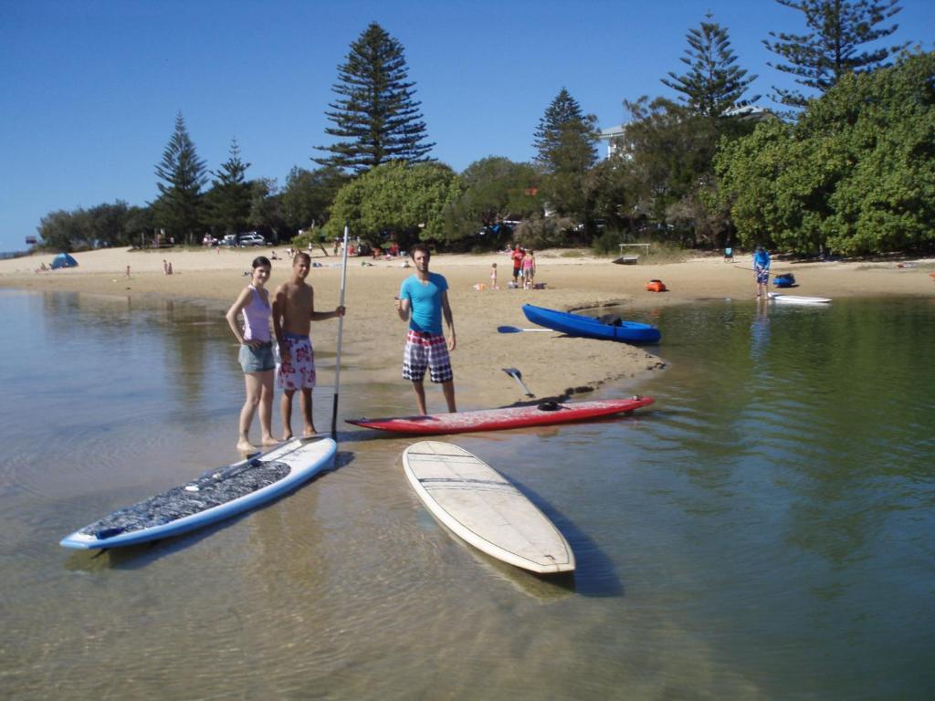 הוסטל Caloundra Backpackers מראה חיצוני תמונה