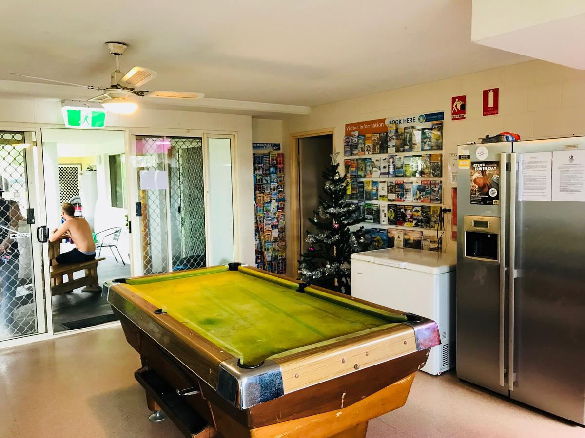 הוסטל Caloundra Backpackers מראה חיצוני תמונה