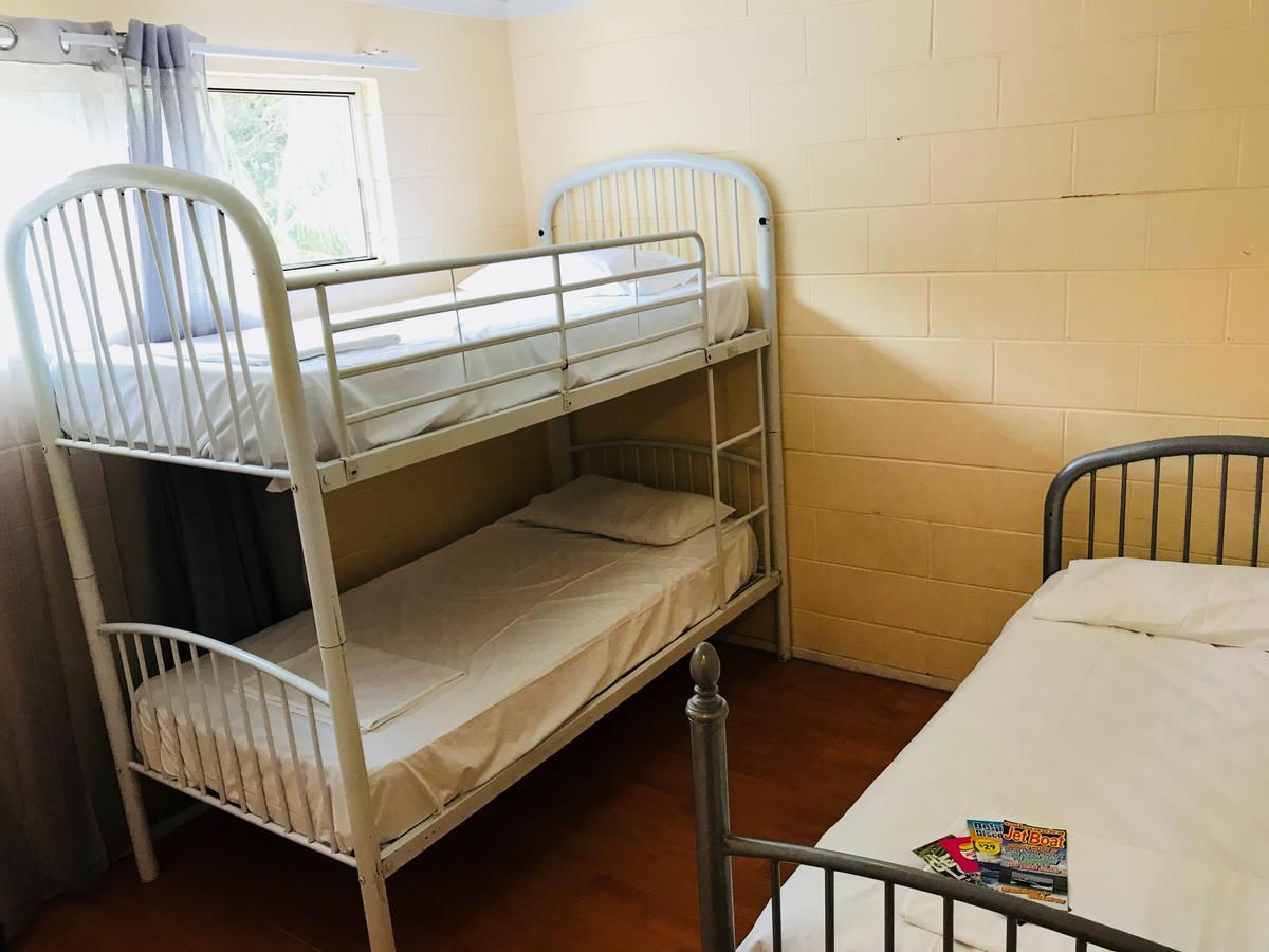 הוסטל Caloundra Backpackers מראה חיצוני תמונה