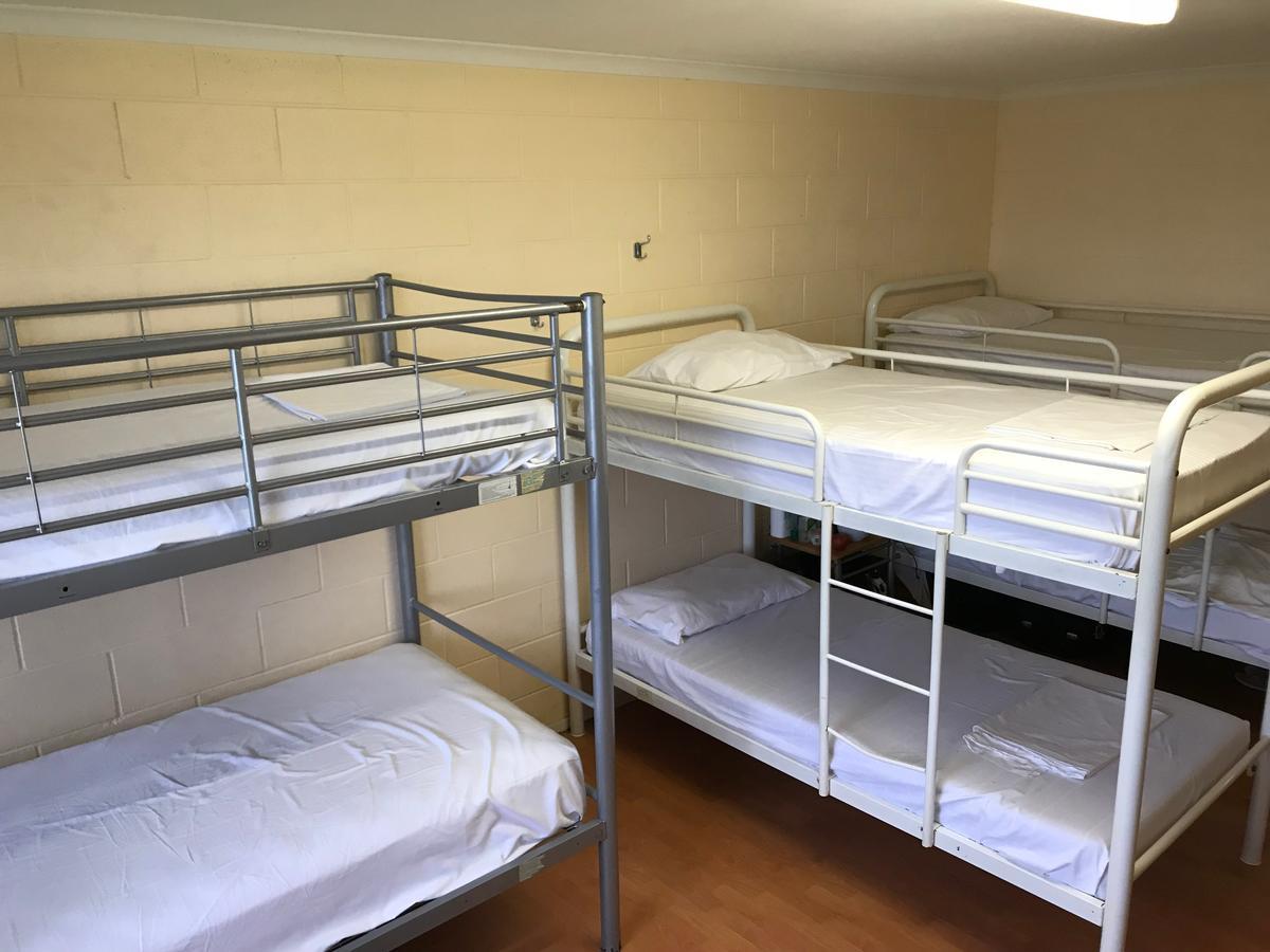 הוסטל Caloundra Backpackers מראה חיצוני תמונה
