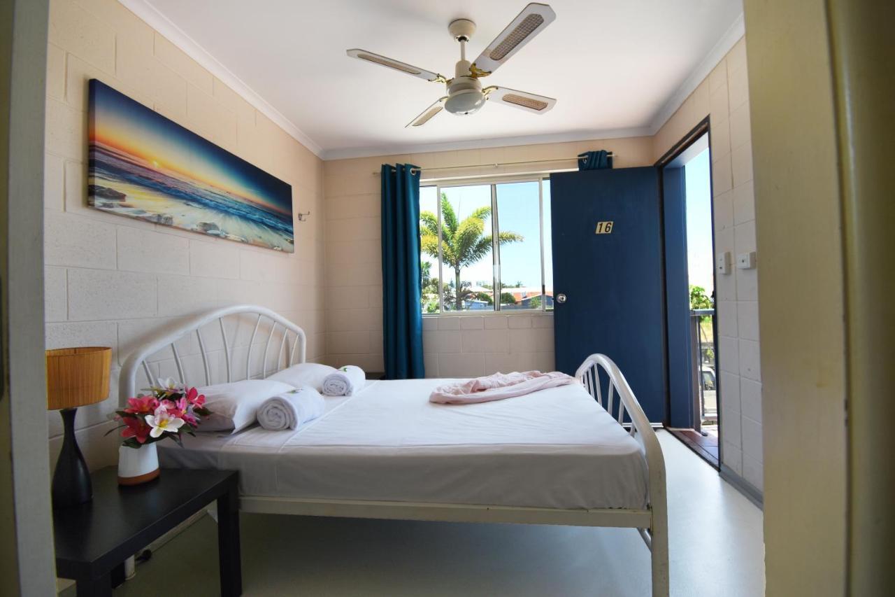 הוסטל Caloundra Backpackers מראה חיצוני תמונה